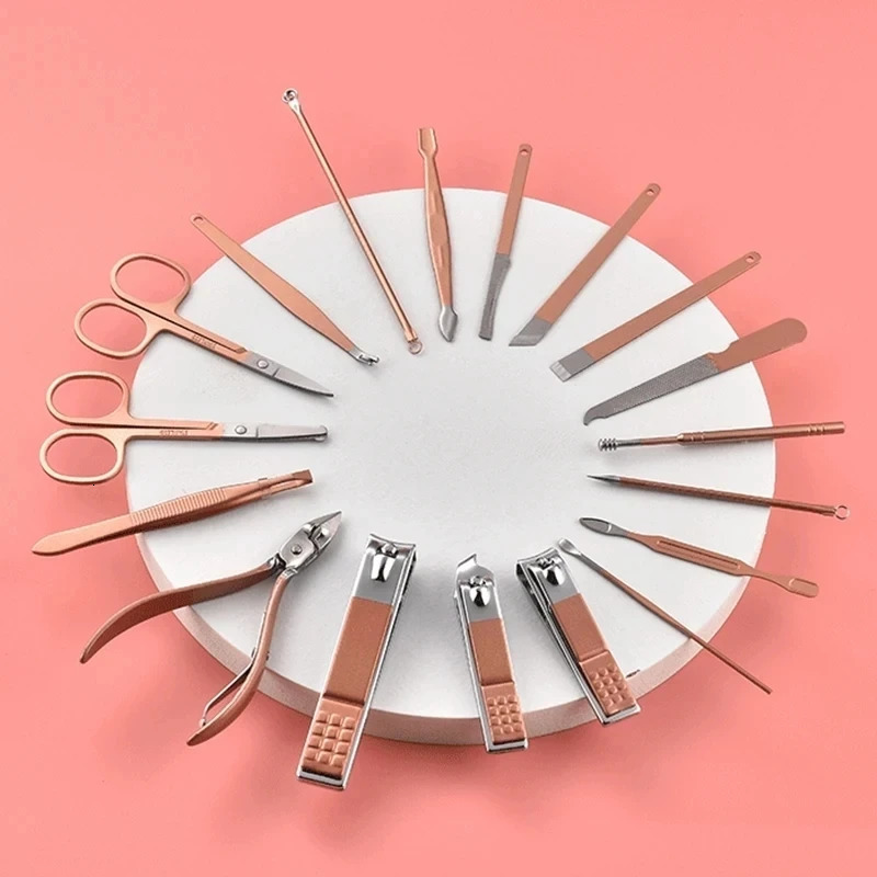 Professional Manicure Set 18 Pieces Stainless Steel Nail Scissors Pedicure Kit Nail Clippers Kit Care Tools Womens Grooming Kit 241225