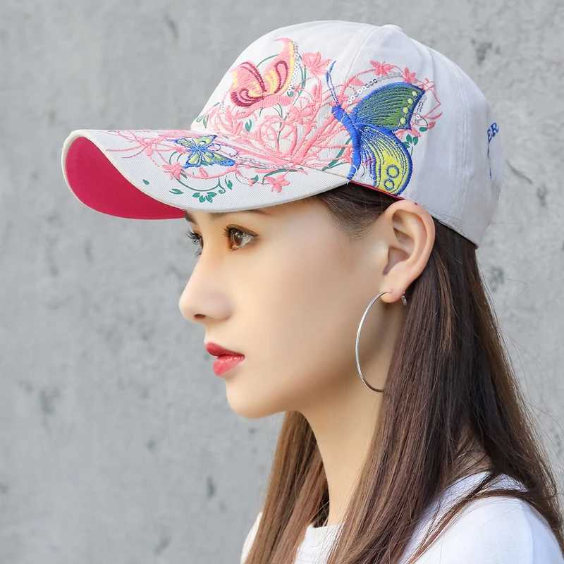 Embroidered butterfly baseball cap suitable for women soft cotton snap button sun protection cap adjustable outdoor sports golf leather cap W241225