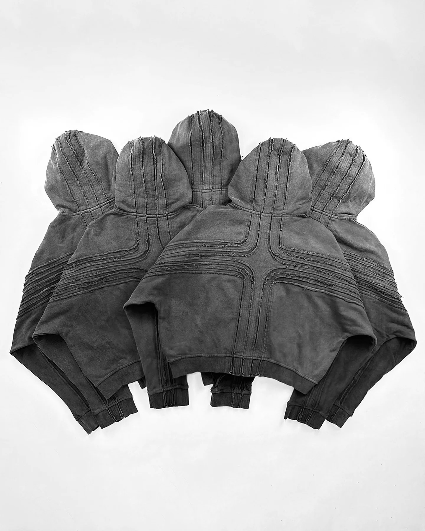 Y2K Retro Cross Patchwork Trendy Hoodies for Men Gothic Fashion Street Hip Hop Zip Up Hoodie Splicing Working Clothes Sweatshirt 241220