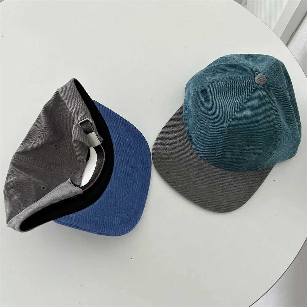 Autumn and winter new womens denim hat solid color retro plain weave hat Peaked hat retro Versatile warm mens baseball hat W241225