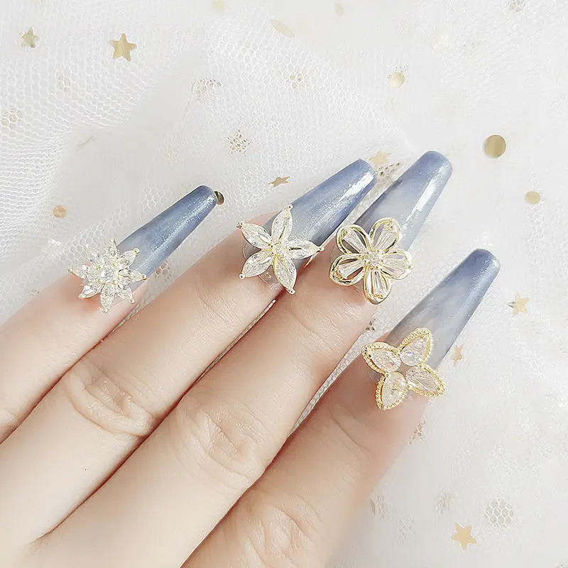 10pcs/lot Snowflake Flower Heart Drop Zircon Crystals Rhinestones Jewelry Nail Art Decorations Nails Accessories Charms Supplies 241225