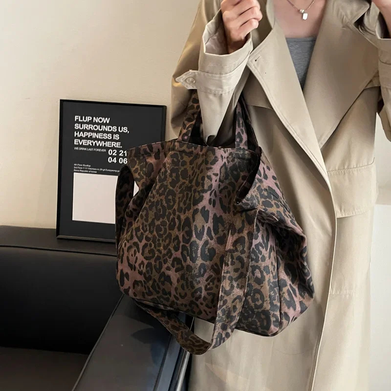 Leopard Korean Fashion Big Crossbody Bags for Women Travel Handbag Lady Shopper Shopping Shoulder Bag Bolsa Feminina 241224