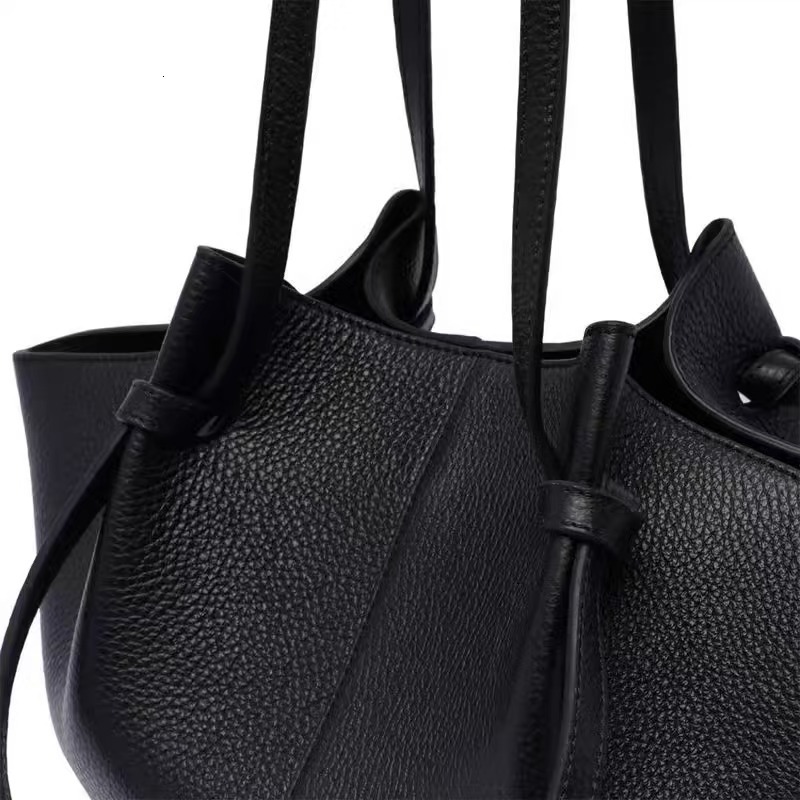 YUZEFI Women's Trendy Shoulder Large Capacity Tote Bag, Wing Bag