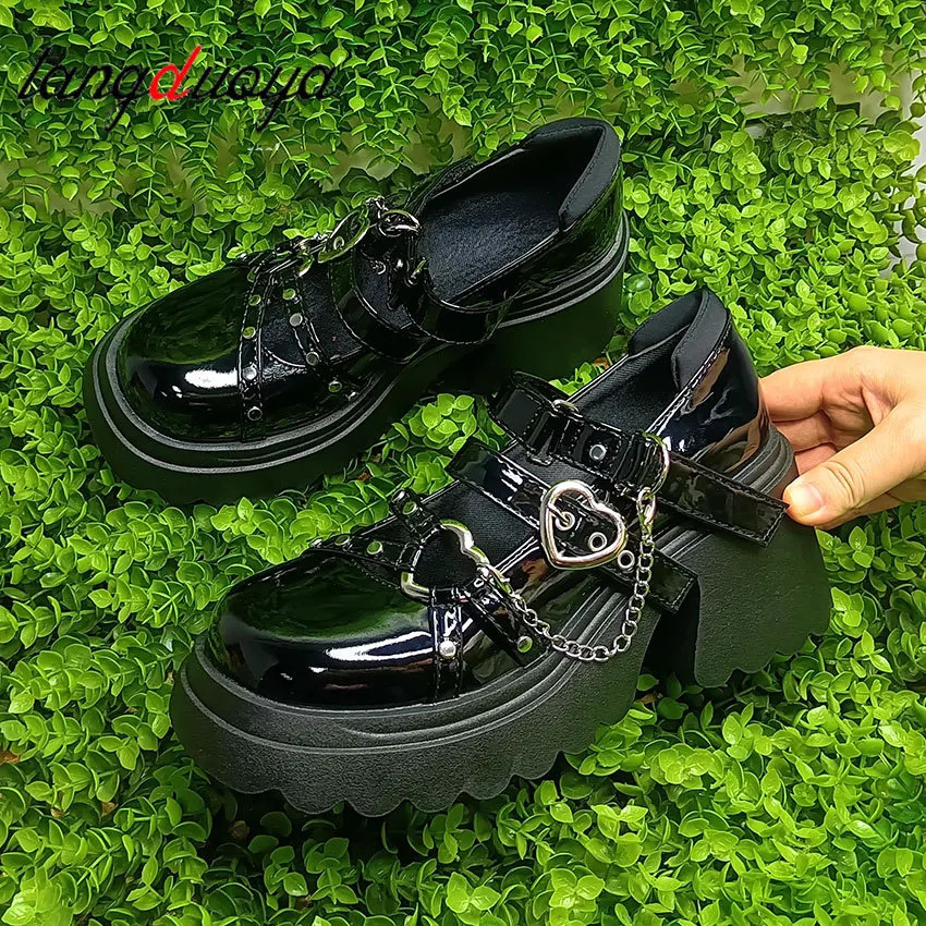 gothic style shoes Platform Lolita shoes Female chain heart buckle Mary Janes Shoes high platform shoes womens Punk Shoes Y2K 241225