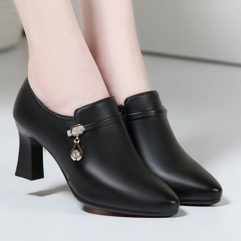 Spring Autumn Comfortable Fashion Deep Mouth Soft Leather Shoes Womens Platform Pumps Office Fall Med Block Heels Versatile 241225