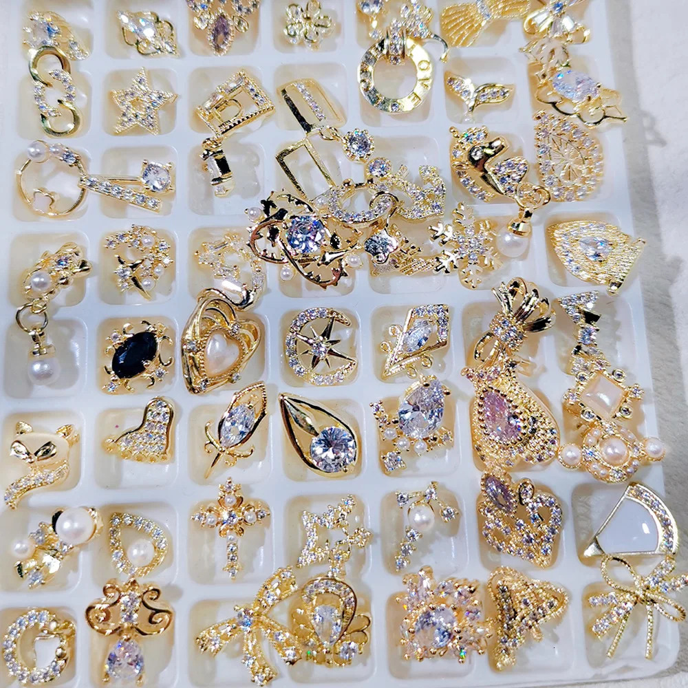 100Pcs Nail Art Zircon Charms Random s Korean Jewelry For Nail Art Decoration Fashion Many Different Shapes Stones 241225