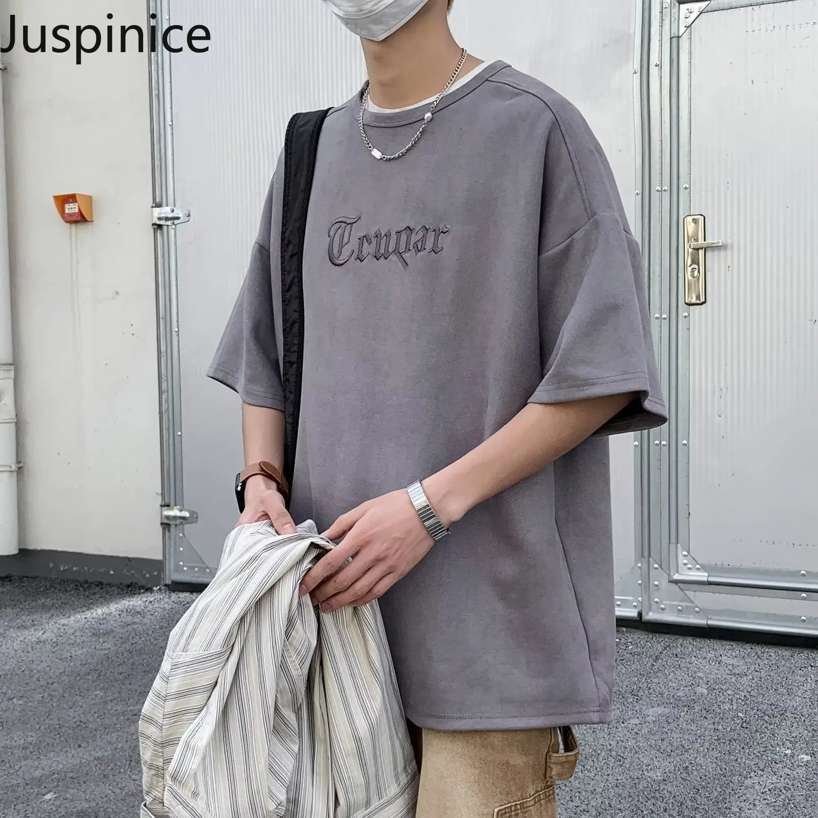 American Retro Embroidery Oversize Short-sleeved T-shirt Mens Summer Suede Loose Casual High Street Tops Shirts Male Clothes 241224
