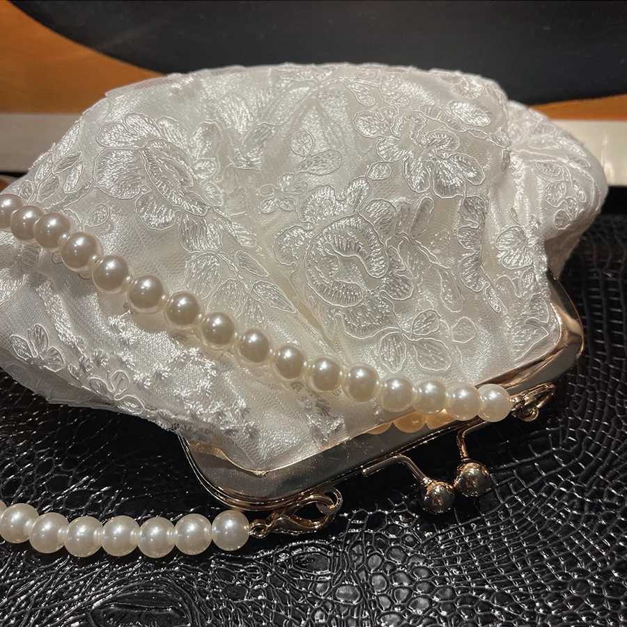 New Arrival Embroidered Evening Handbags Pearl Chain Shoulder Bag All-Match Clip Dinner Party Clutch Purse Luxury Women Messenger Bags White Z250527