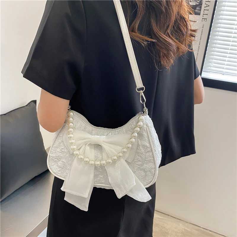 Pearl Female Bag Luxury Designer Handbag Bow Crossbody Bags Fi Canvas Womens Trend Shoulder Bag PursesXJ241225