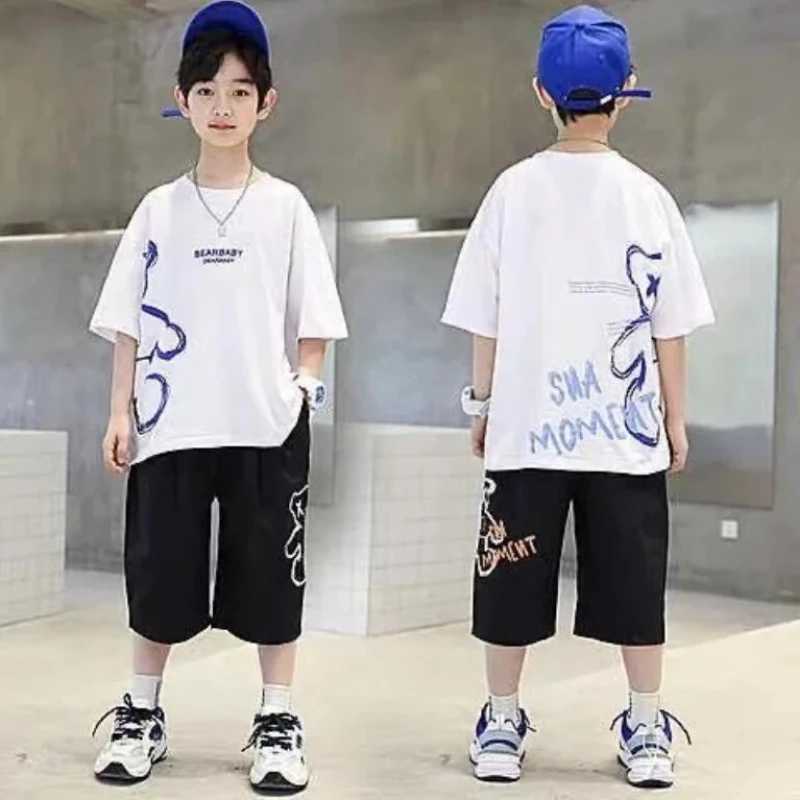Clothing Sets Childrens boutique clothing boys summer cartoon bear T-shirt loose shorts 2-piece set boys letter dress casual setY241225NHQ6