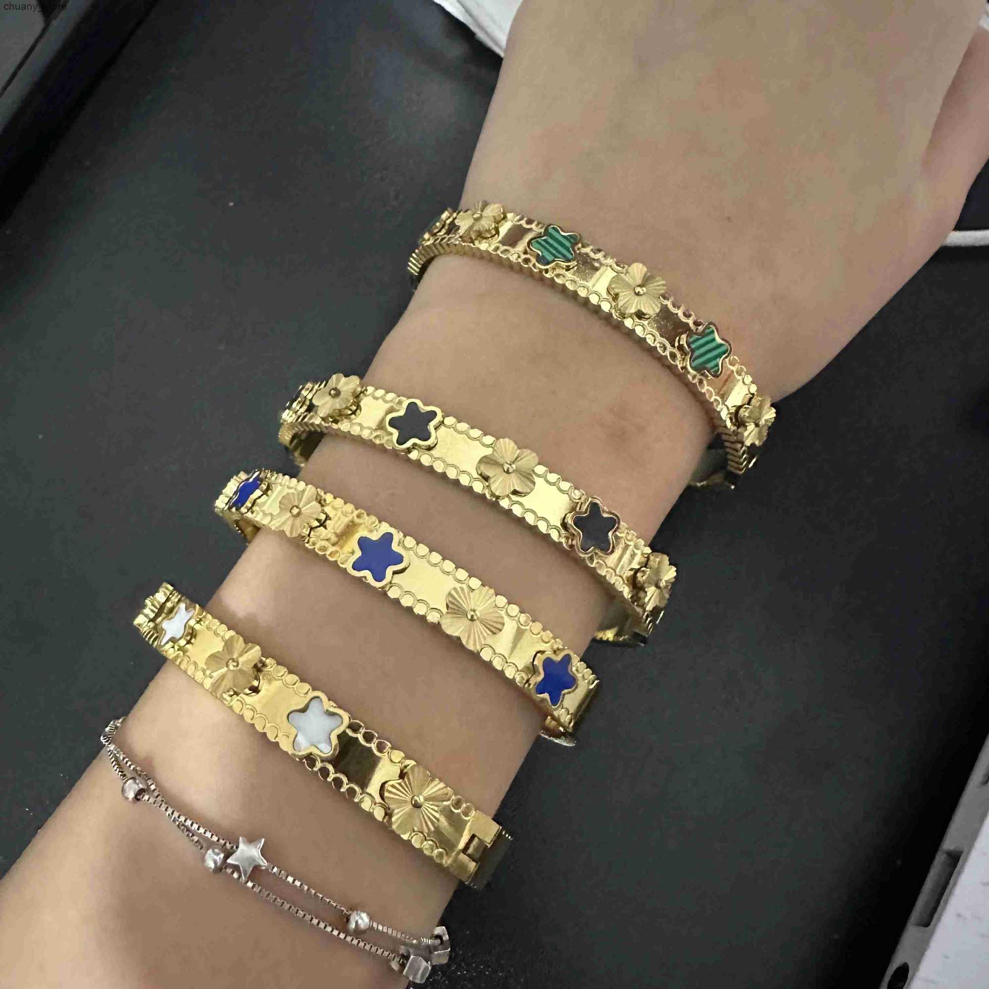 Chain Hot Selling Metal Y2K Style Plant Five Leaf Flower Opening For Womens Stainless Steel High-Quality Jewelry Clover L240910