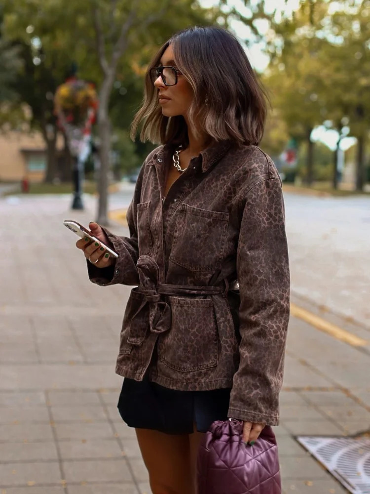 Trendy Leopard Printed Denim Jacket For Women Fashion Lapel Single Breasted Coat With Pockets Belt High Street Outwear 241223
