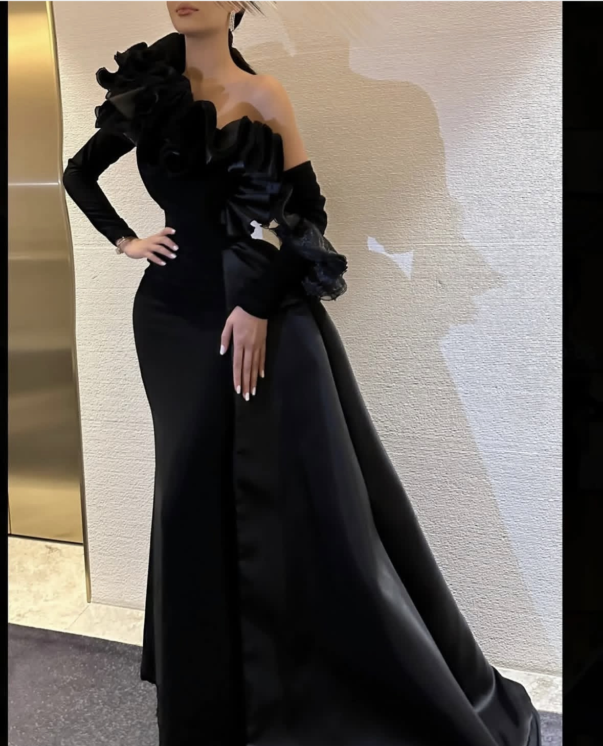 Ruffles One Shoulder Prom Dresses With Detachable Sleeve Long Black Mermaid Satin Evening Gowns 2025 Arabic African Birthday Party Special Occasion Dr