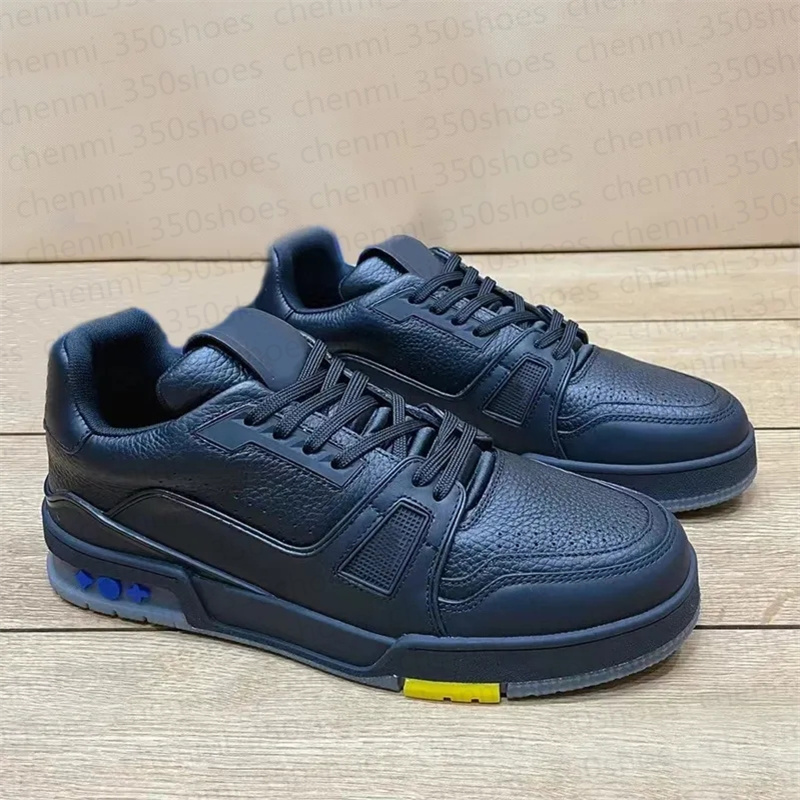 Luxury Designer Sho… - image