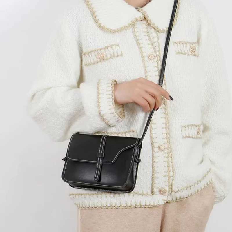 2023 Women Bag Luxury Small Square Bag New Fi Womens Crossbody Bag Casual Shoulder Bag Designer Simple Messenger BagXJ241225