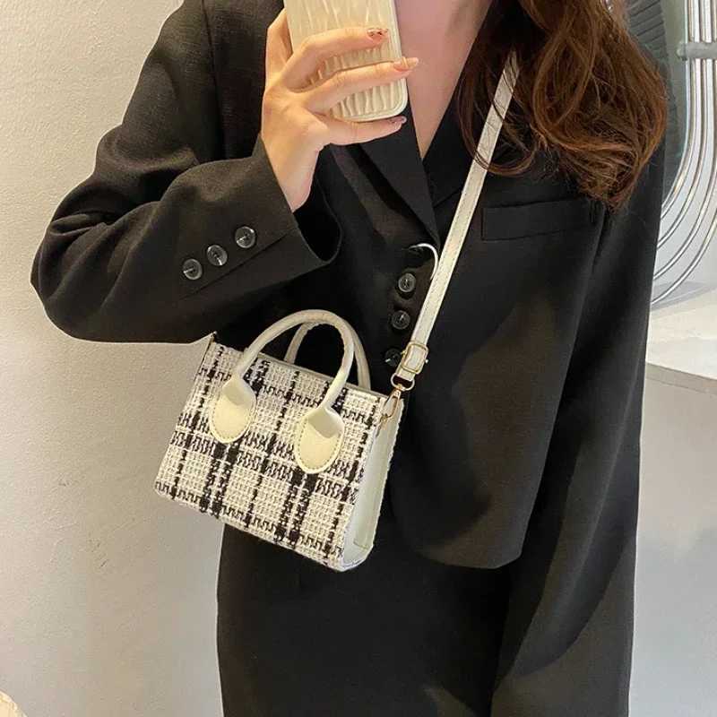 Women Mini Handbag Ladies Pouch Fi Check Pattern Shoulder Bag Crossbody Messanger Bag Lightweight Simple Elegant Tote BagXJ241225