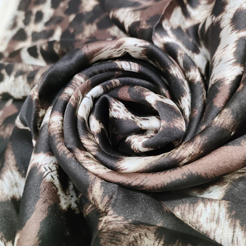 Autumn Silk Scarf Elegant Woman Leopard Print Hijab Scarves Lady Long Bandana Soft Shawls and Wraps 180cm YD1196 241225