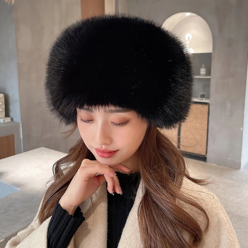 HT3952 Women Winter Hat Solid Multifunction Skullies Beanies Lady Thick Warm Fluffy Fur Hat Faux Fox Fur Bomber Hats Ushanka241224