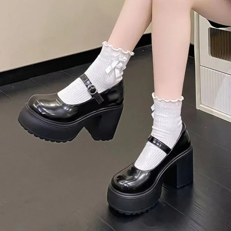 Fashion Coarse Heel One Piece Buckle Leather Shoes Thick Bottom Retro Mary Jane High Heels 241225