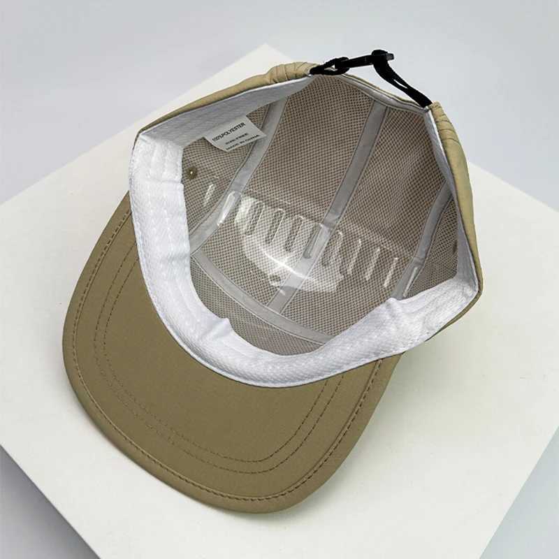 New unisex flat Eaves quick drying solid baseball cap breathable and simple sunshine outdoor leather hat fashionable retro version W241225
