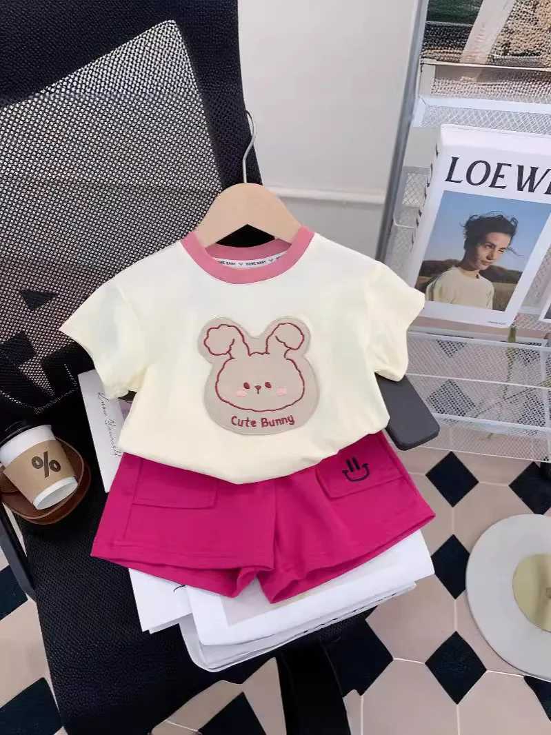 Clothing Sets Girls Suit Summer New Fashionable Childrens Summer Net Red Fashionable Baby Girl Short-Sleeved Shorts Two-Piece Cartoon SuitY241225BQKZ