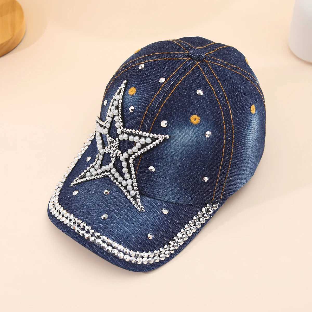 Fashionable Rhinestone Stud Star Denim Baseball Hat - Adjustable Casual Outdoor Sunscreen Peaked Hat with Shining Accent W241225