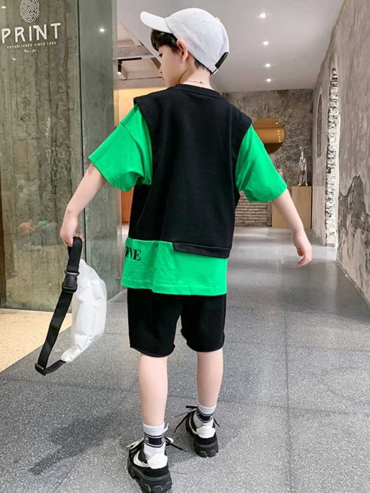 Clothing Sets Summer childrens mens clothing set childrens artificial two-piece letter printed T-shirt and shorts 2-piece set teenagers topY2412253HQX
