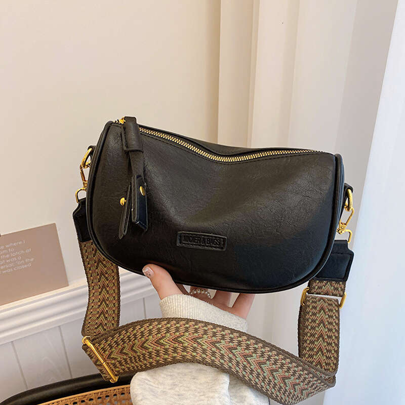 Women's Bags Handbag Live Streaming Fashion Minimalist Single Shoulder Crossbody Versatile Women's Internet Famous Dumplings