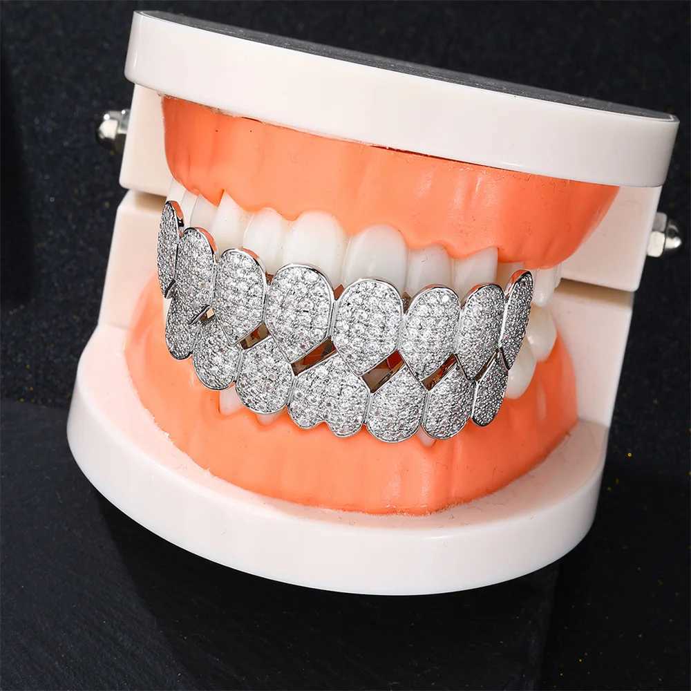 D Z New Gold Color Teeth Grillz d Out CZ Stones Grills Dental Mouth Punk Teeth Cs Cosplay Party Tooth Rper Funny JewelryXJ241225