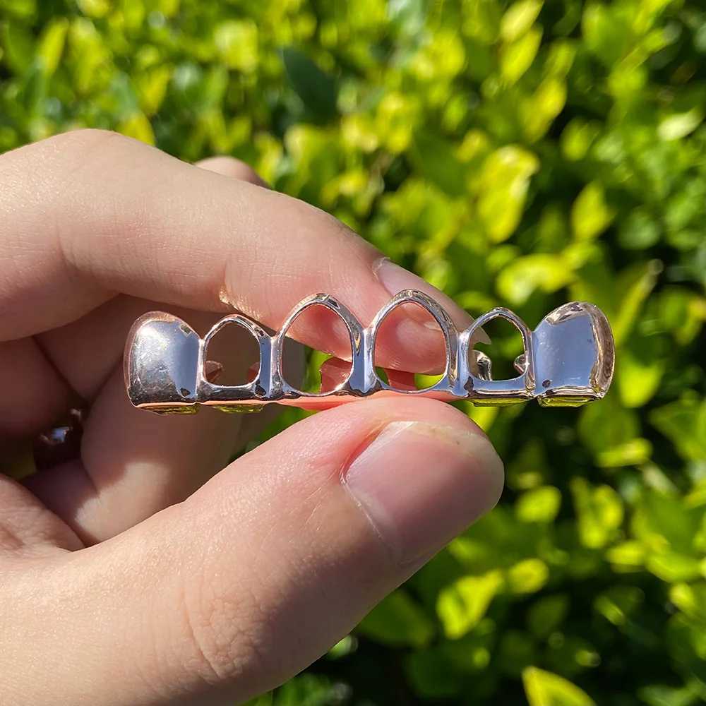 RACHELZ Hip Hop Hollow Top Teeth Grillz Silver Black Color Tooth Cs For Women Men Jewelry Halloween Cosplay GiftXJ241225