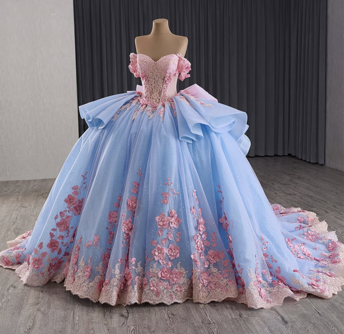 Luxurious Pink Quinceanera Dresses With 3D Floral Appliques Lace Off Shoulder Princess Prom Birthday Ball Gown Pearls Beaded Flowers Sweet 16 Dress Bo