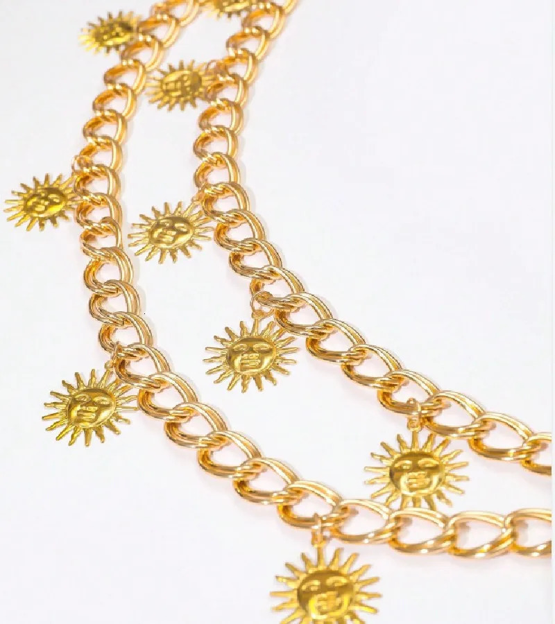 Retro Womens Belt Fiery Sun Metal Chain Waist Chain Versatile Ethnic Style Summer Fashion Body Chain Charm Jewelry 241225