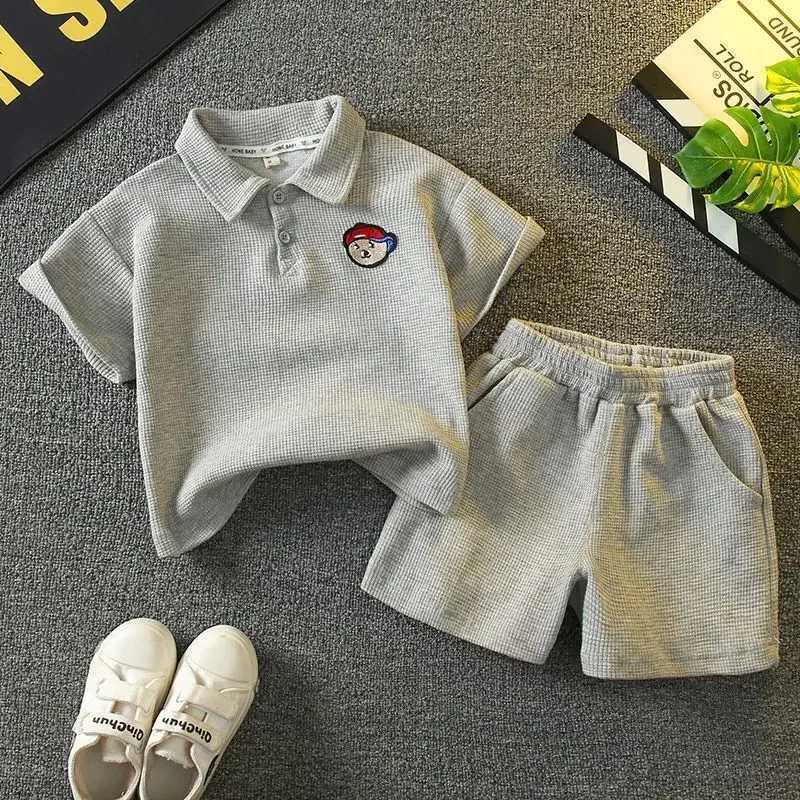 Clothing Sets Summer Baby Boy Clothes Set Lapel Tshirts and Shorts 2pcs Suit Childrens Short Sleeve Polo Top Bottom Teenage Casual TracksuitY2412253YP