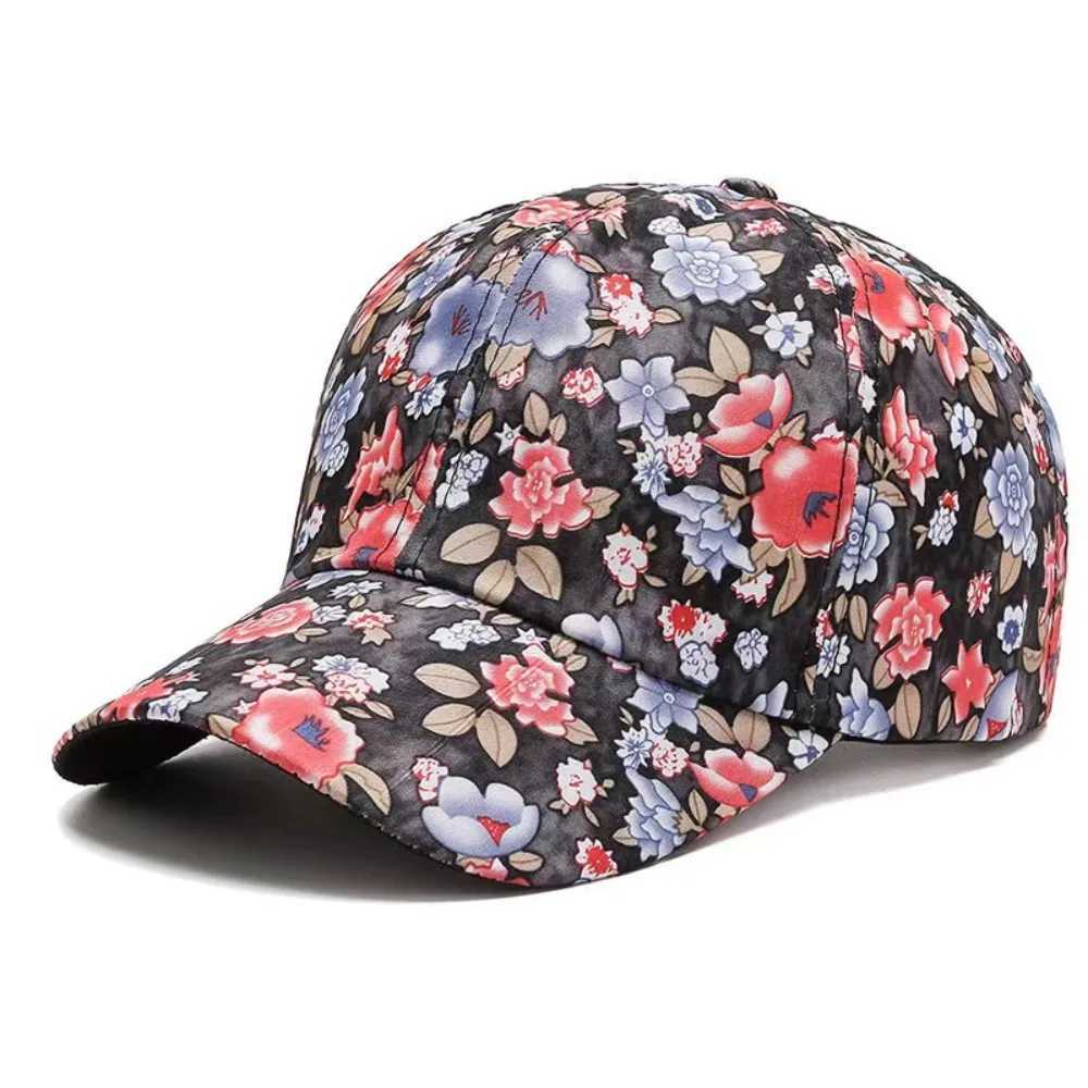 Adjustable cotton baseball cap fashionable printed breathable elegant padded cap casual retro leather cap for women W241225