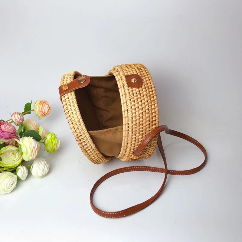 Rattan Woven WomenS Shoulder Bag Round Straw Beach Bags Female Bohemian Handbag er Handmade Crossbody Bag Bali Box 250103