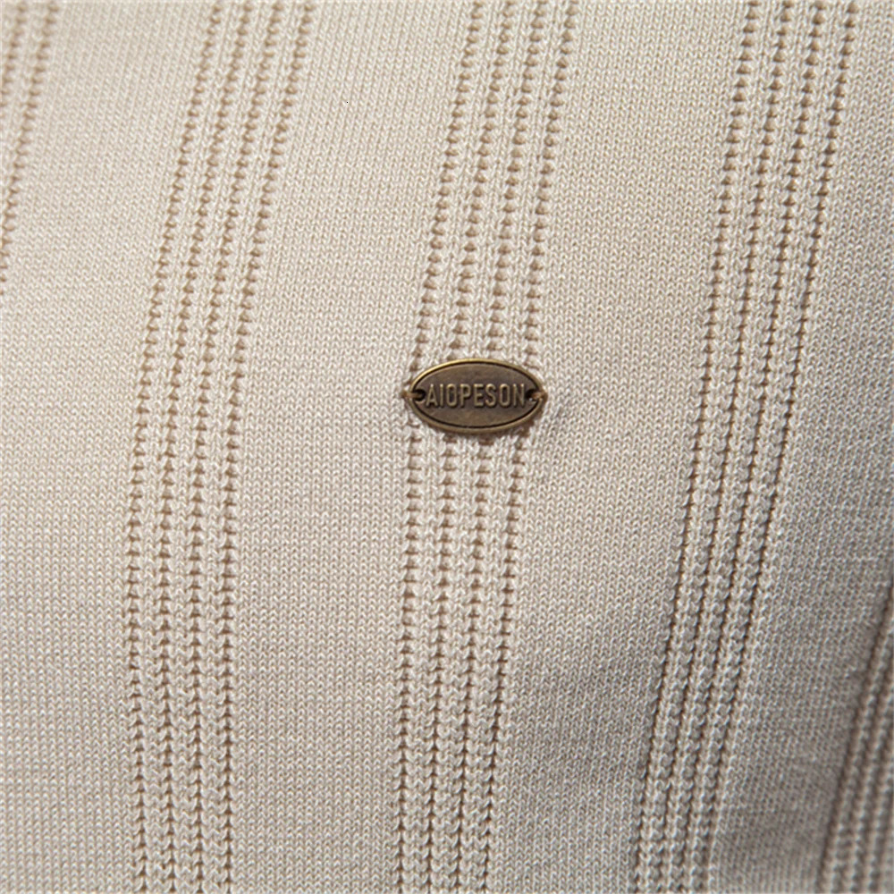 2024 Summer Ribbed Knit Polo Shirt for Men Breathable and Cool Quality Mens Textured Shirts 241225