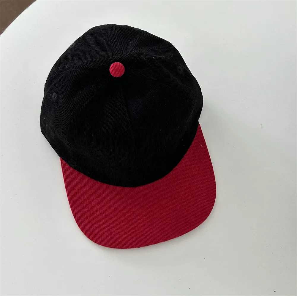 Autumn and winter new womens denim hat solid color retro plain weave hat Peaked hat retro Versatile warm mens baseball hat W241225