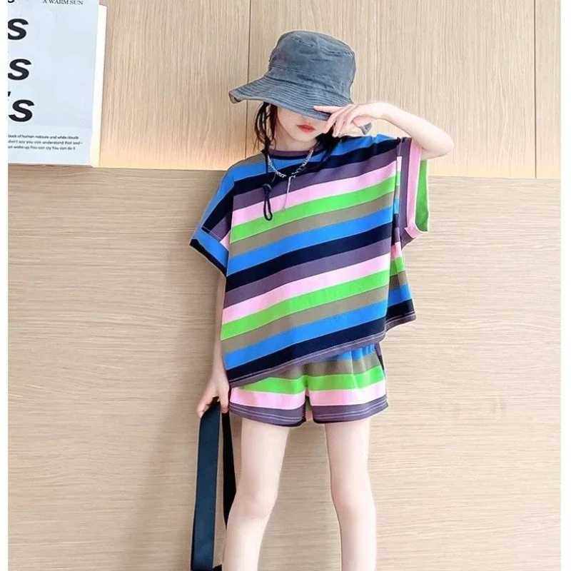 Clothing Sets Summer Children Girls Clothes Set Fashion Stripe Cute T-shirts and Shorts 2pcs Suit Teenage Top Bottom Sweet OutfitsY241225ZV8U