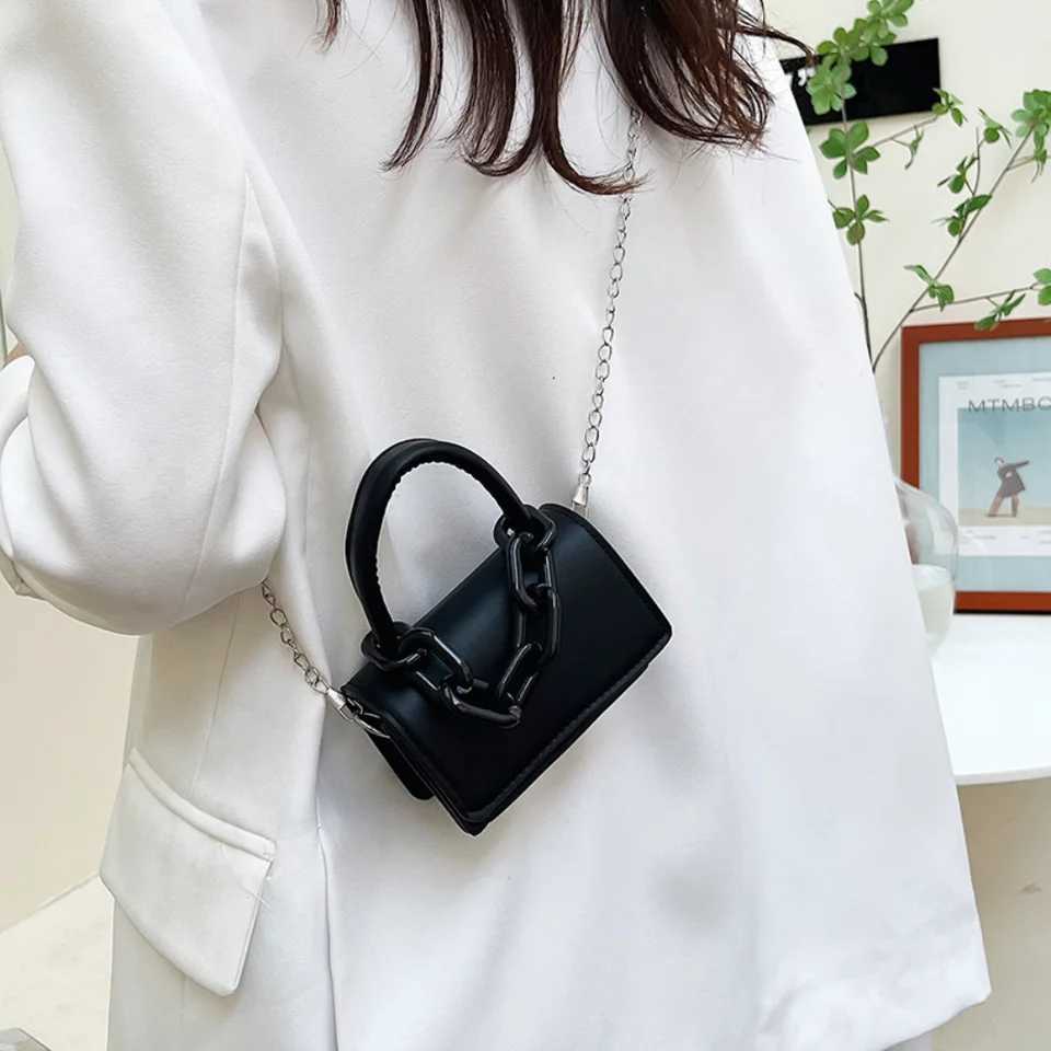 2024 Fi Temperament Womens Bag Korean Versi Winter Trendy chain small square crossbody Bag Casual e Shoulder HandbagXJ241225