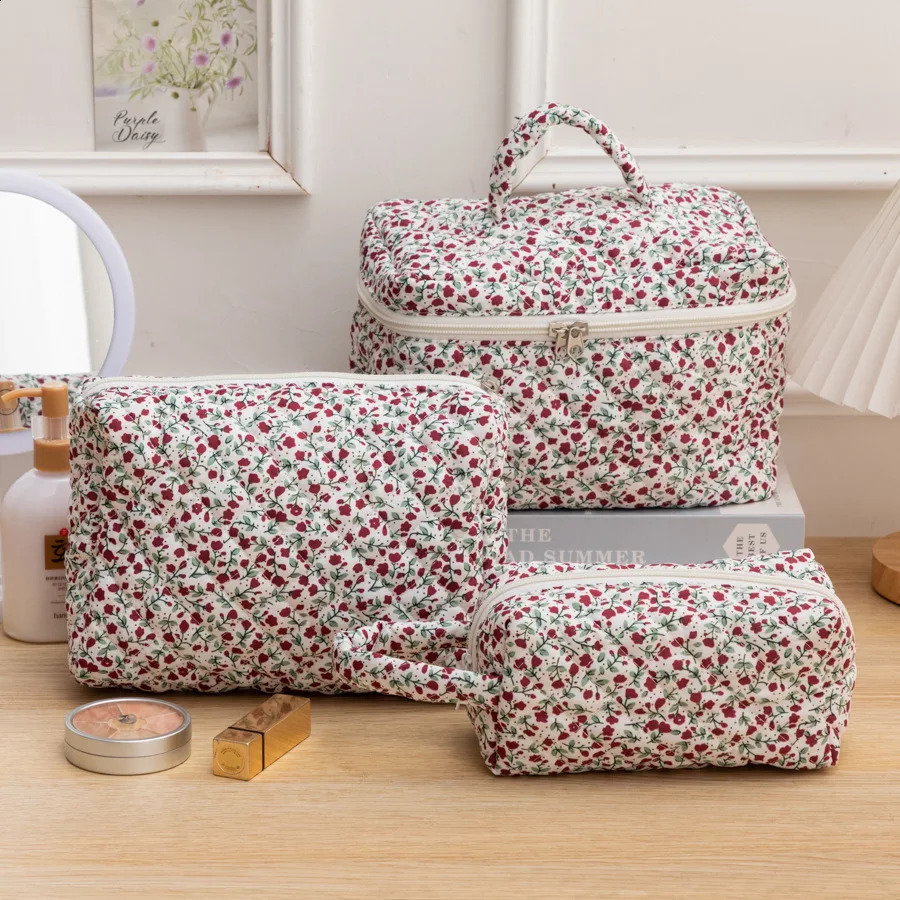 3 Pcs Cotton Quilted Makeup Bag SetFloral Makeup Bag Travel Makeup BagLarge Toiletry Cosmetic Bag Makeup Bag Organizer 250221