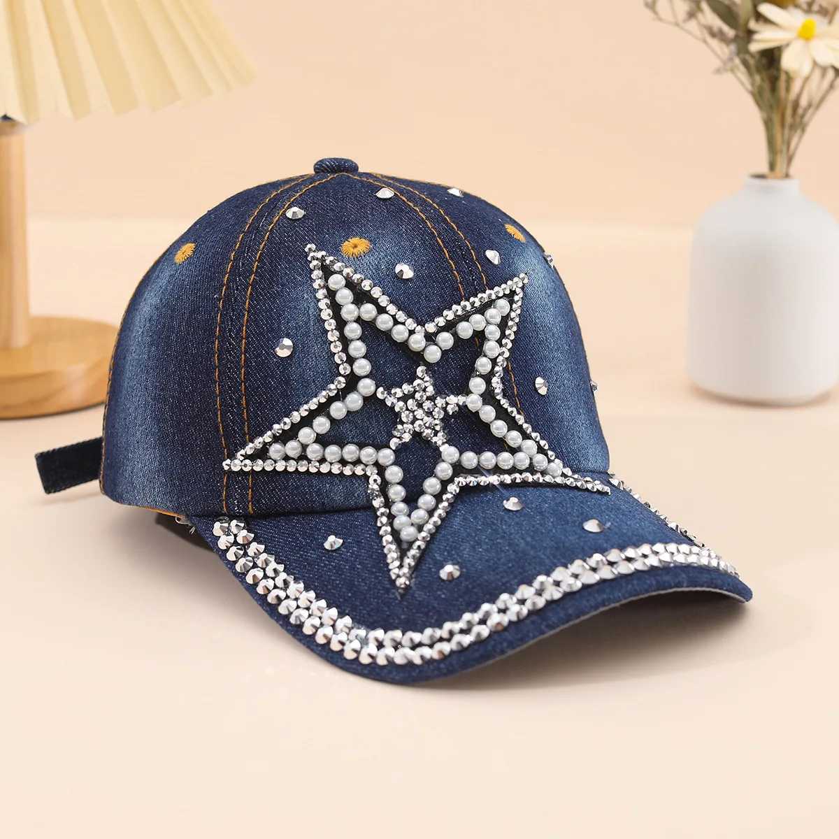 Fashionable Rhinestone Stud Star Denim Baseball Hat - Adjustable Casual Outdoor Sunscreen Peaked Hat with Shining Accent W241225