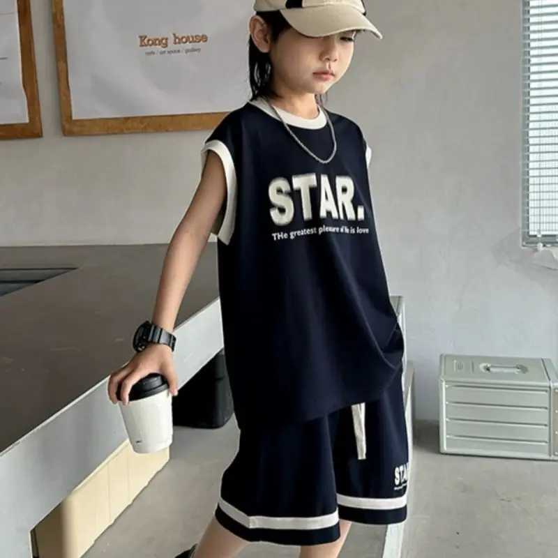 Clothing Sets Mens loose top+shorts 2024 summer sportswear two-piece set for outerwear casual wearY24122577PP