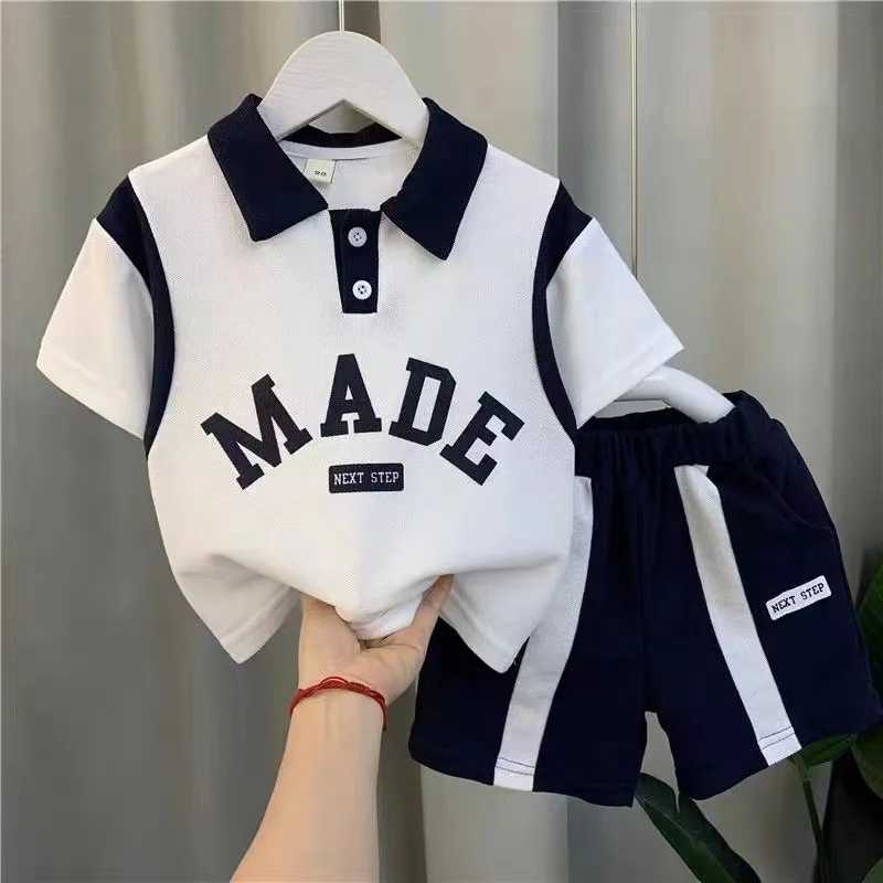 Clothing Sets Summer Baby Girls Clothes Set Children Lapel T-shirts and Shorts 2 Pieces Suits Kid Printed Letter Top Bottom Outfits TracksuitsY241225Z