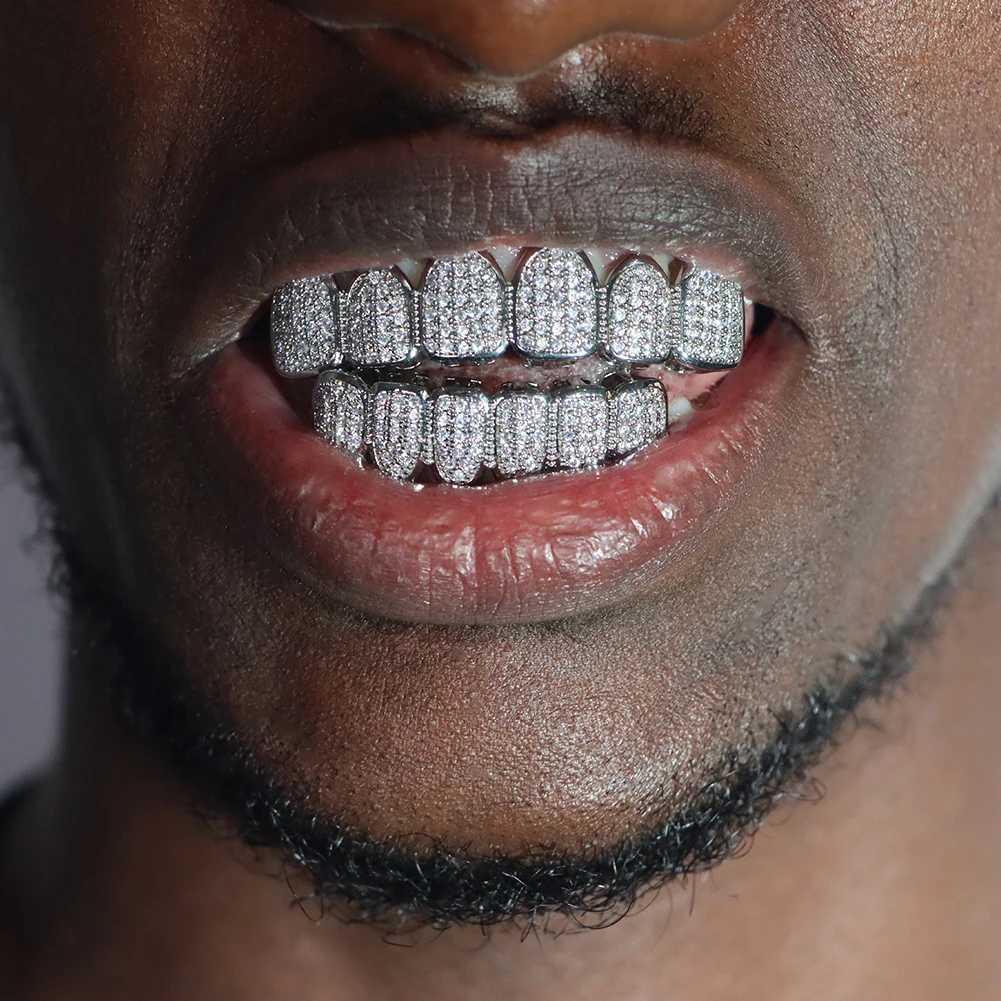 HipHop d Out Teeth Grillz Set For Men Women Bling Cubic Zircon Paved Top Bottom Grills Tooth Cs Gold Plated Party JewelryXJ241225