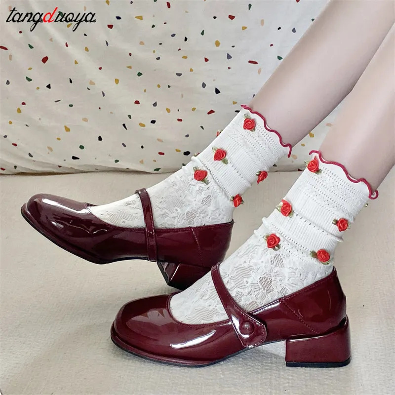 Retro red Mary Jane Shoes Women Thick Heels Ankle Buckle Lolita Shoes Woman Student French Square heel shallow mouth single shoe 241225