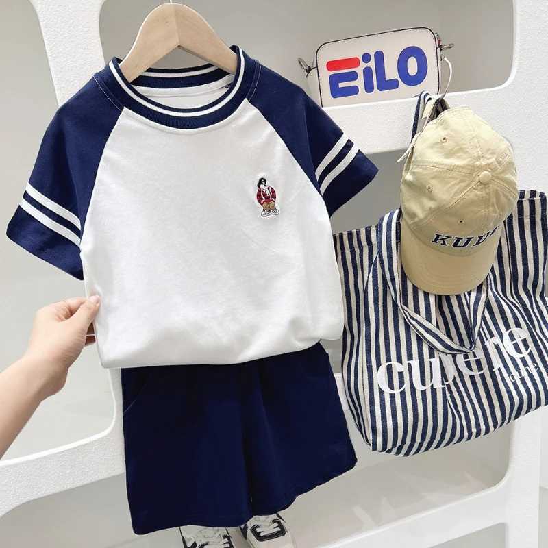 Clothing Sets Summer Children Boy Clothes Set Teenage Girls Lapel T-shirts and Shorts Suit Kid Stripe Cartoon Top Bottom Outfits TracksuitsY241225MYCK
