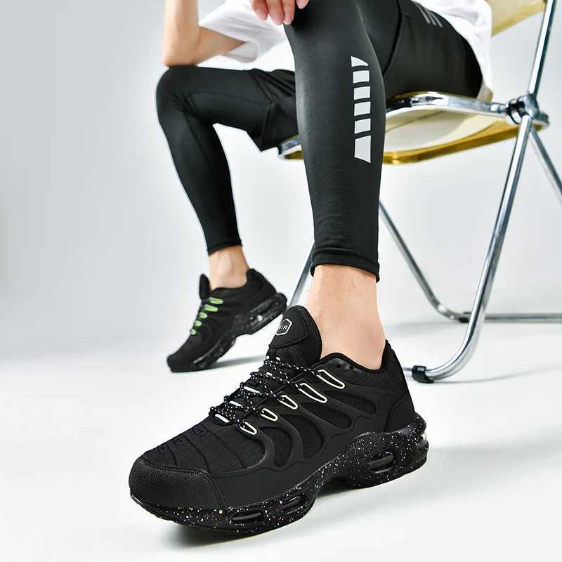 Hot Selling Men Running Shoes with Cushioning Anti Slip Big Size 37-46 Outdoor Tennis Shoes Classic Training Fitness SneakersC250304