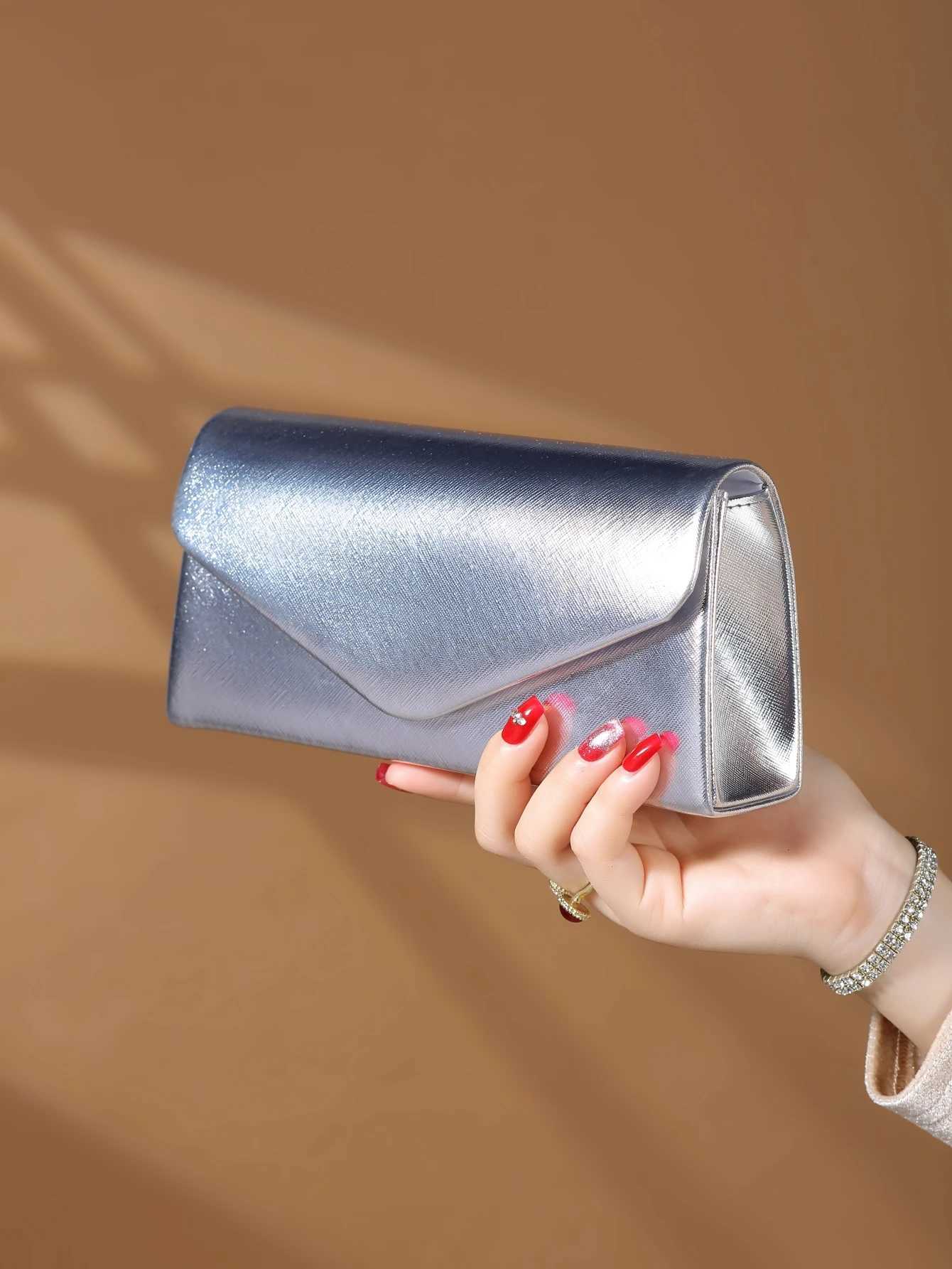 Elegant solid color chain bag ladies birthday and wedding party banquet bag cute and charming small square bag Z241225