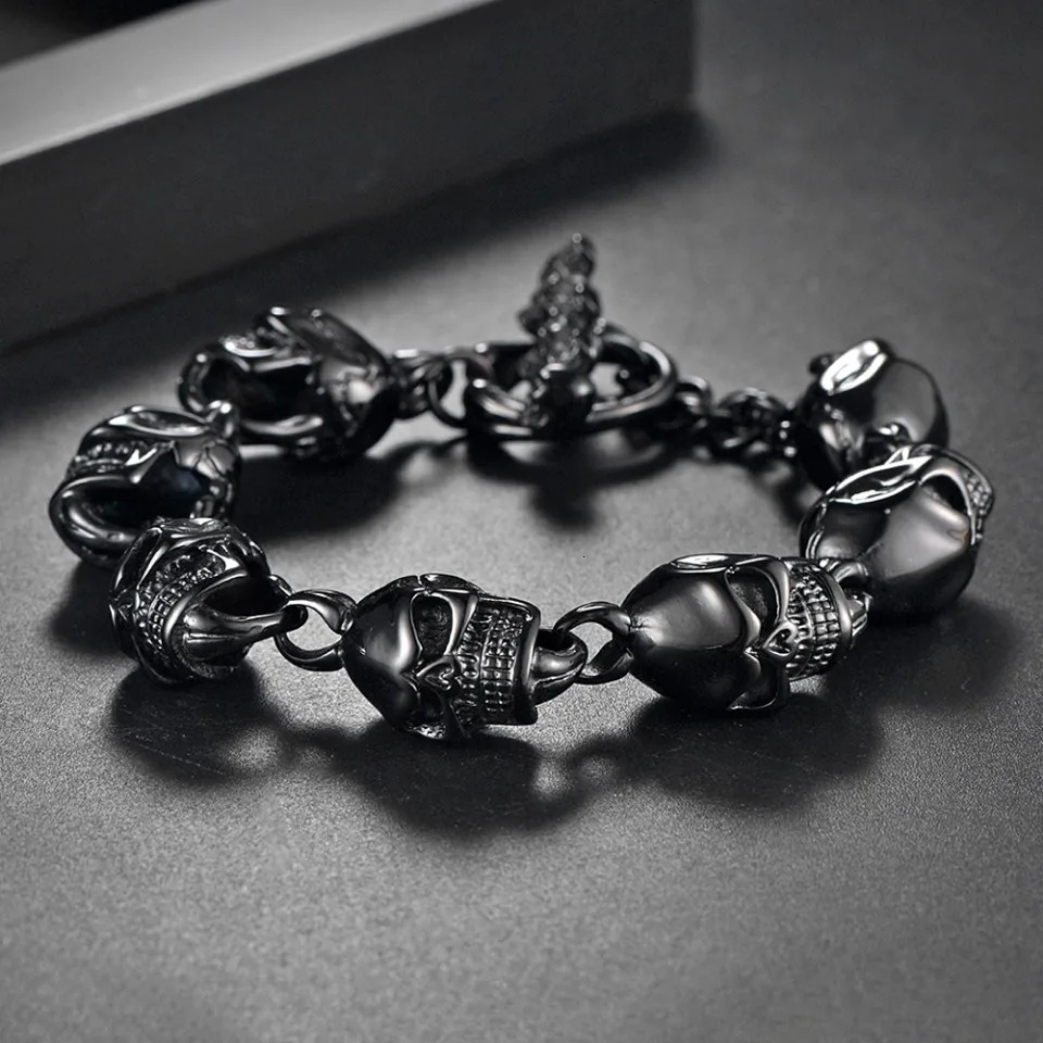 Gothic Vintage Stainless Steel Skull Bracelet Hip Hop Rock Silver/Black/Gold Color Skeleton Bracelets Male Biker Jewelry Gifts 241225