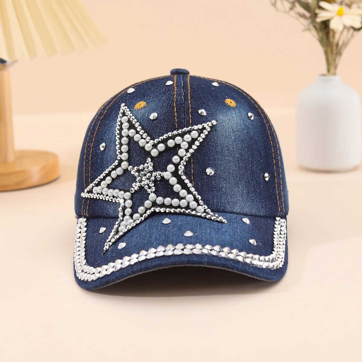 Fashionable Rhinestone Stud Star Denim Baseball Hat - Adjustable Casual Outdoor Sunscreen Peaked Hat with Shining Accent W241225